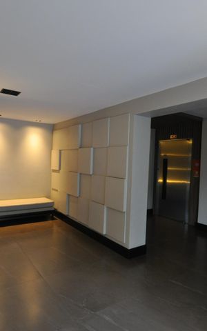 Apartamento à venda com 230m², 4 quartos e 4 vagasHall Social
