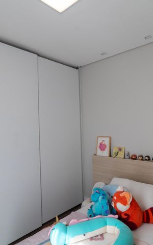 Casa de condomínio à venda com 280m², 4 quartos e 4 vagas Casa de condomínio à venda com 280m², 4 quartos e 4 vagasSuite 01