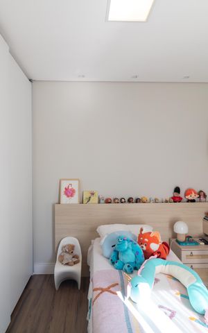 Casa de condomínio à venda com 280m², 4 quartos e 4 vagas Casa de condomínio à venda com 280m², 4 quartos e 4 vagasSuite 01