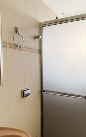 Apartamento à venda com 42m², 1 quarto e 1 vaga Apartamento à venda com 42m², 1 quarto e 1 vagaBanheiro