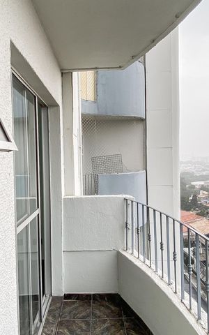 Apartamento à venda com 42m², 1 quarto e 1 vaga Apartamento à venda com 42m², 1 quarto e 1 vagaVaranda