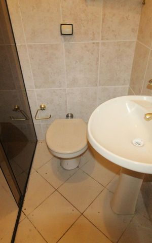 Casa para alugar com 113m², 3 quartos e 3 vagasBanheiro da Suíte