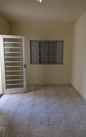Casa para alugar com 113m², 3 quartos e 3 vagasEdícula Quarto