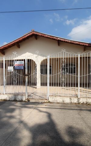 Casa para alugar com 113m², 3 quartos e 3 vagasGaragem