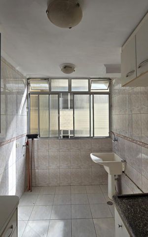 Apartamento para alugar com 60m², 2 quartos e 1 vaga Apartamento para alugar com 60m², 2 quartos e 1 vagaCozinha e Área de Serviço