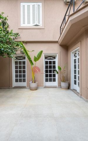 Casa à venda com 384m², 4 quartos e 3 vagas