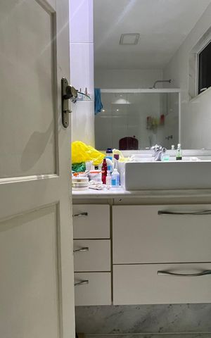 Apartamento à venda com 73m², 2 quartos e 1 vaga Apartamento à venda com 73m², 2 quartos e 1 vagaBanheiro 1