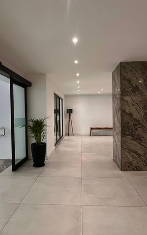 Apartamento à venda com 73m², 2 quartos e 1 vaga Apartamento à venda com 73m², 2 quartos e 1 vagaPortaria
