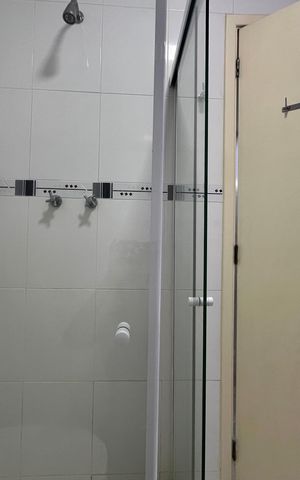 Apartamento à venda com 73m², 2 quartos e 1 vaga Apartamento à venda com 73m², 2 quartos e 1 vagaBanheiro 2