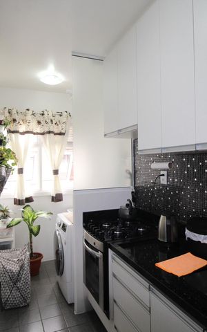 Apartamento à venda com 68m², 2 quartos e 1 vagaCozinha