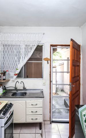 Casa à venda com 75m², 2 quartos e sem vagaCozinha