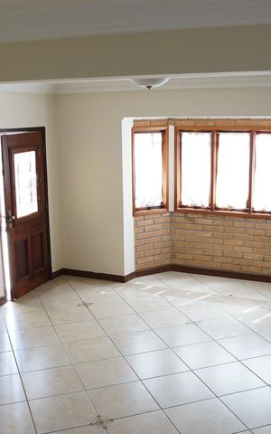 Casa à venda com 350m², 3 quartos e 3 vagasSala de Jantar
