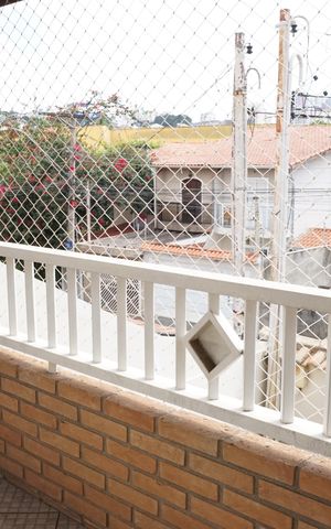 Casa à venda com 350m², 3 quartos e 3 vagasVaranda do quarto