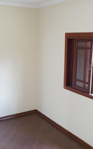 Casa à venda com 350m², 3 quartos e 3 vagasQuarto 4