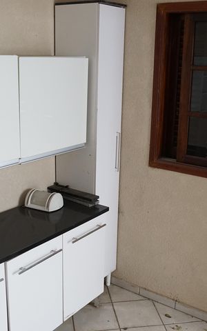 Casa à venda com 350m², 3 quartos e 3 vagasQuarto empregada