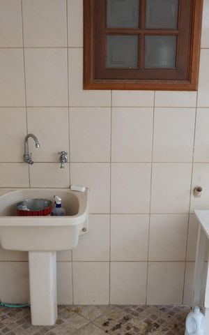 Casa à venda com 350m², 3 quartos e 3 vagasÁrea de Serviço