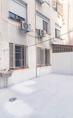 Apartamento para alugar com 61m², 2 quartos e sem vaga