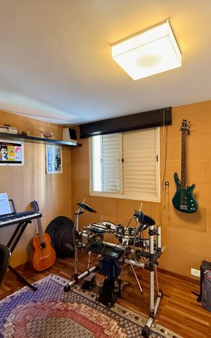 Apartamento à venda com 320m², 4 quartos e 4 vagasEstúdio 
