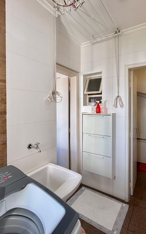 Apartamento à venda com 320m², 4 quartos e 4 vagasÁrea de Serviço