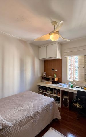 Apartamento à venda com 320m², 4 quartos e 4 vagasQuarto 3