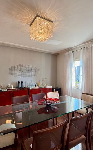 Apartamento à venda com 320m², 4 quartos e 4 vagasSala