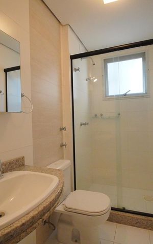 Apartamento para alugar com 206m², 4 quartos e 3 vagasBanheiro da Suíte 4