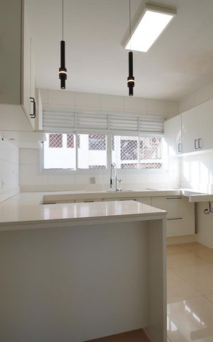 Apartamento para alugar com 206m², 4 quartos e 3 vagasCozinha