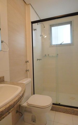 Apartamento para alugar com 206m², 4 quartos e 3 vagasBanheiro da Suíte 4