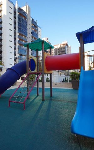 Apartamento para alugar com 206m², 4 quartos e 3 vagasPlayground