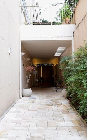 Apartamento à venda com 61m², 2 quartos e sem vagaAcesso ao edifício