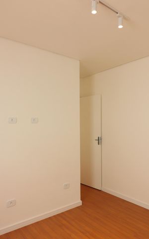 Casa para alugar com 111m², 3 quartos e 2 vagasSuíte