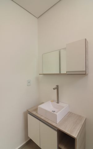 Casa para alugar com 111m², 3 quartos e 2 vagasBanheiro da Suíte