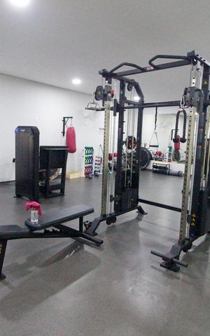 Apartamento à venda com 193m², 3 quartos e 4 vagasÁrea comum - Academia