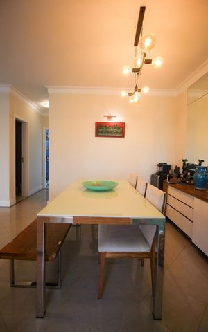 Apartamento à venda com 193m², 3 quartos e 4 vagasSala
