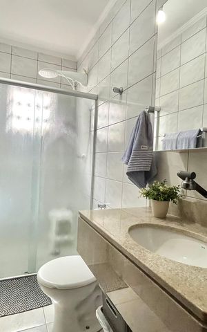 Casa à venda com 156m², 3 quartos e 2 vagasBanheiro da Suíte