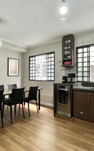 Casa à venda com 156m², 3 quartos e 2 vagasCozinha