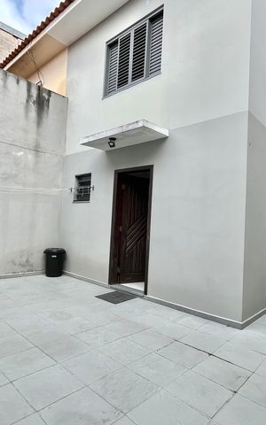 Casa à venda com 156m², 3 quartos e 2 vagasQuintal
