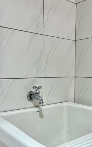 Casa à venda com 156m², 3 quartos e 2 vagasÁrea de Serviço