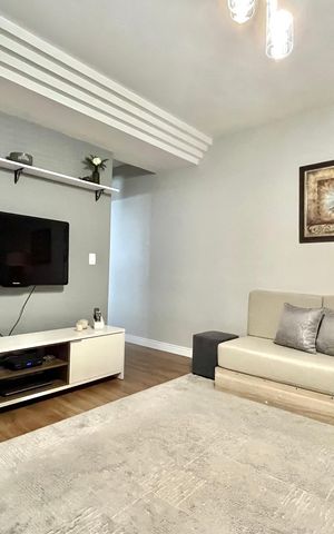 Casa à venda com 156m², 3 quartos e 2 vagasSala