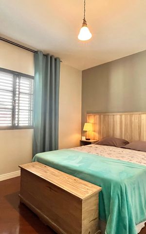 Casa à venda com 156m², 3 quartos e 2 vagasSuite
