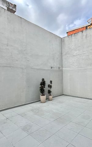 Casa à venda com 156m², 3 quartos e 2 vagasQuintal