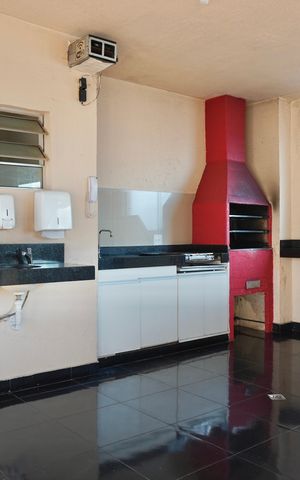 Apartamento à venda com 64m², 3 quartos e 1 vaga Apartamento à venda com 64m², 3 quartos e 1 vagaÁrea comum - Salão de festas