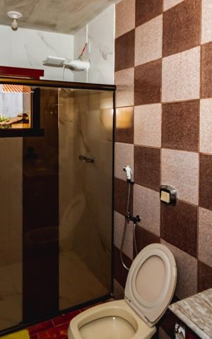 Casa para alugar com 535m², 5 quartos e 2 vagasBanheiro social