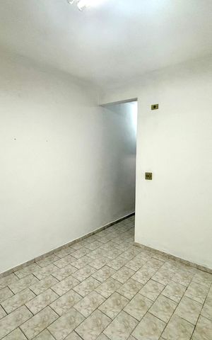 Casa à venda com 240m², 3 quartos e 1 vaga Casa à venda com 240m², 3 quartos e 1 vagaSala de Jantar