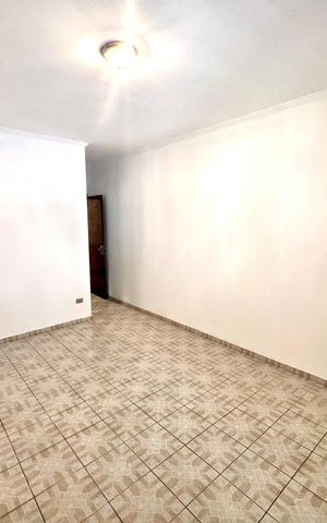 Casa à venda com 240m², 3 quartos e 1 vaga Casa à venda com 240m², 3 quartos e 1 vagaQuarto 1
