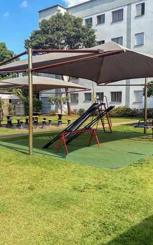 Apartamento para alugar com 45m², 2 quartos e 1 vaga Apartamento para alugar com 45m², 2 quartos e 1 vagaÁrea comum - Playground