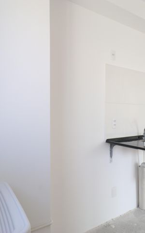 Apartamento à venda com 38m², 2 quartos e sem vagaSala/Cozinha/Área de serviço 
