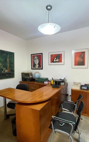 Casa de condomínio para alugar com 200m², 4 quartos e 2 vagas Casa de condomínio para alugar com 200m², 4 quartos e 2 vagasQuarto 3