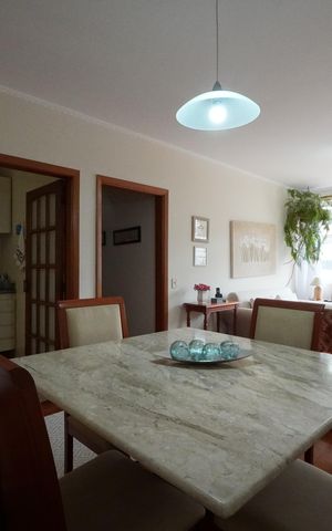 Apartamento à venda com 98m², 3 quartos e 1 vagaSala