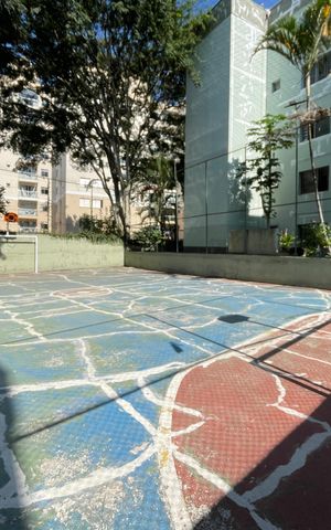 Apartamento à venda com 79m², 2 quartos e 1 vaga